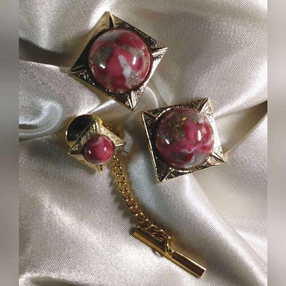Vintage 60s 70s MARBLED CHERRY Gold Tone Cufflinks Tie Tack SET Dandy Pink MCM